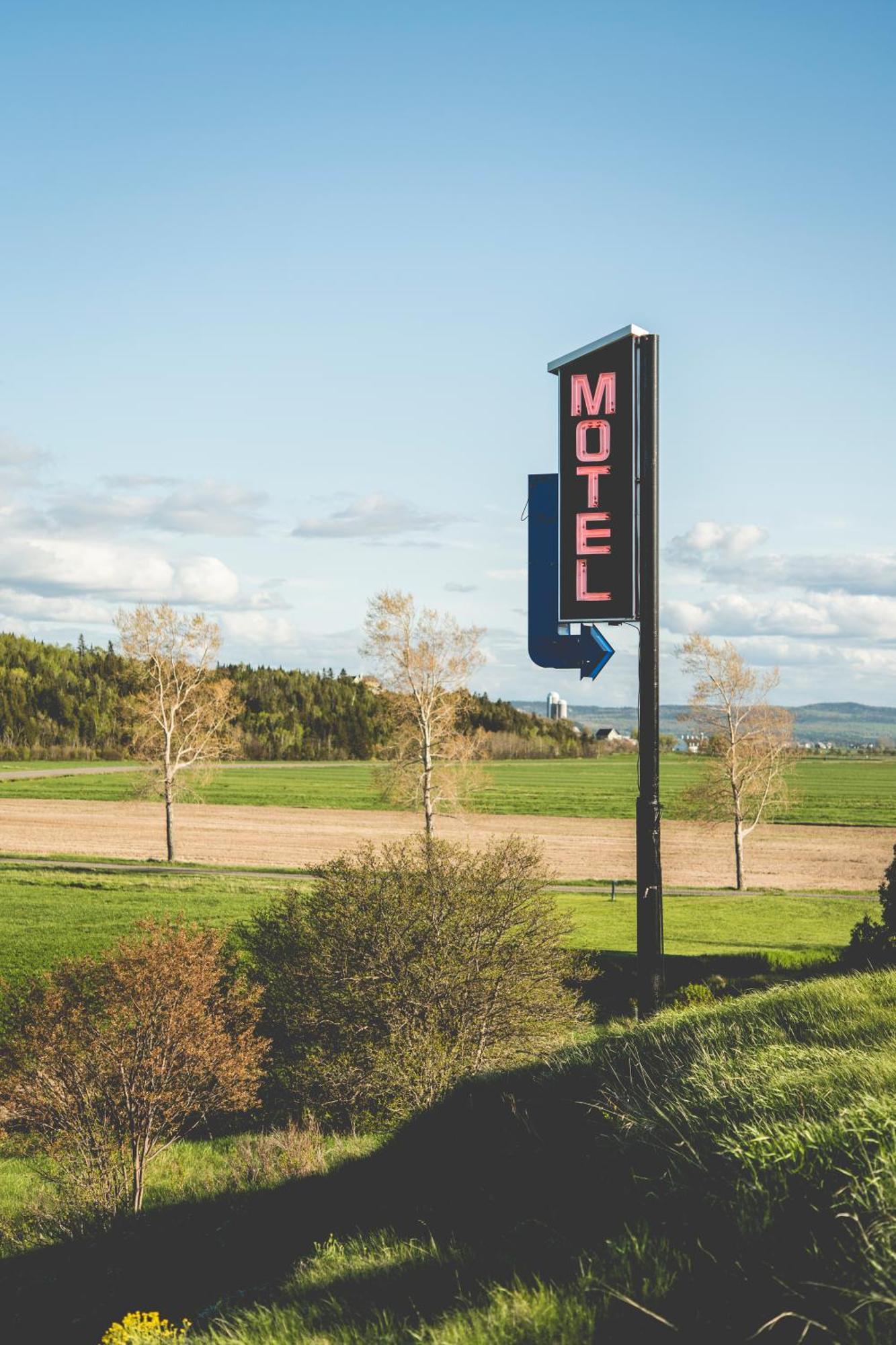 Motel Cap Blanc Kamouraska Exterior photo